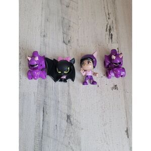 Top wing purple vampire car racing toy set bat variety Nick jr